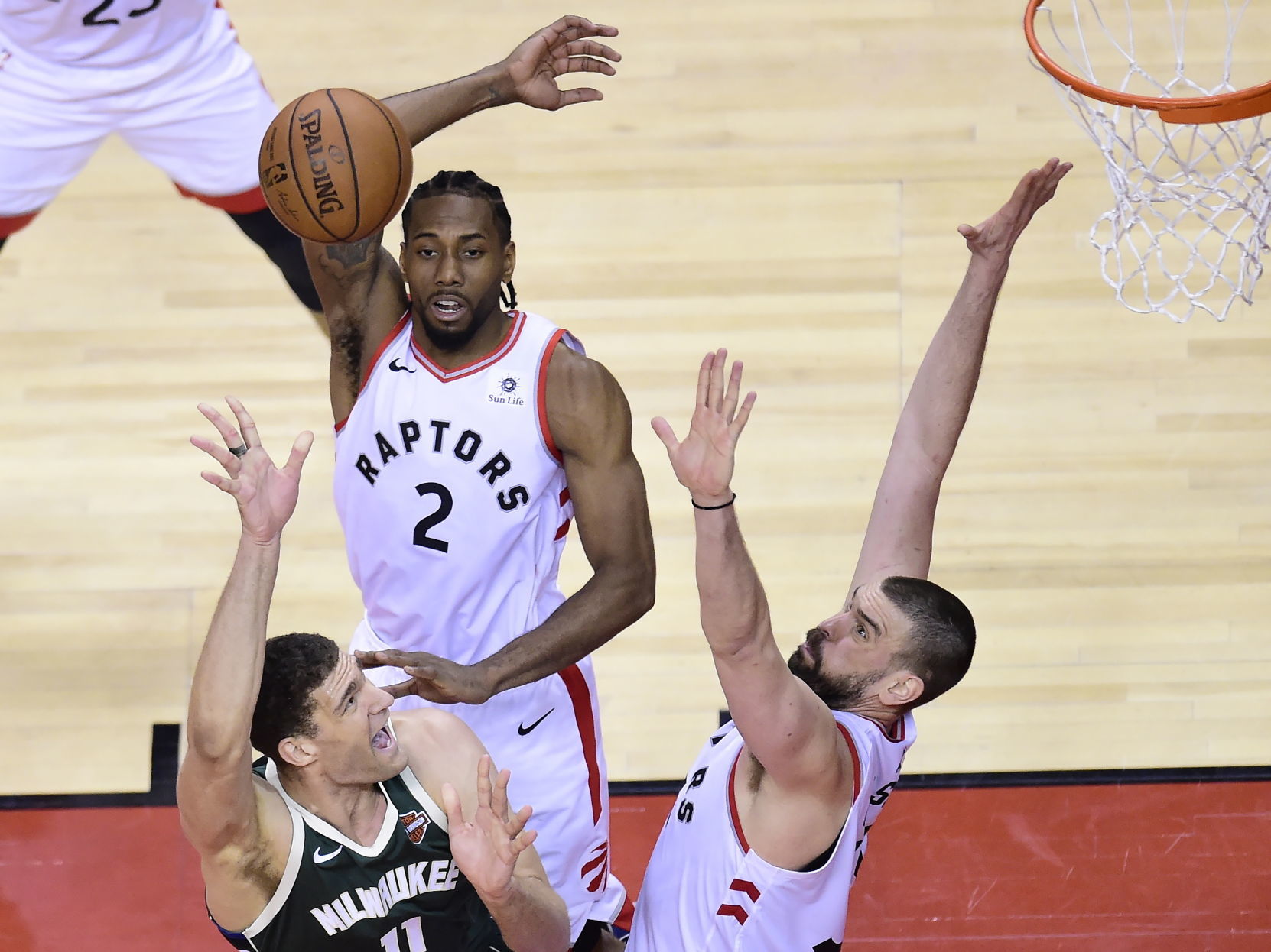 Raptors 118, Bucks 112 (2OT)